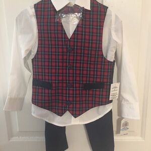 Boys Size 5 4 Piece Suite NWT
